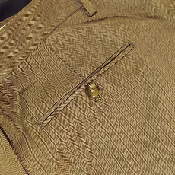 2 pairs Jos A Bank Trousers - Picture 2 of 8